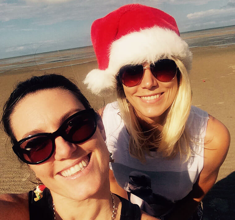 Australian Christmas celebration in Hervey Bay with my friends at the beach